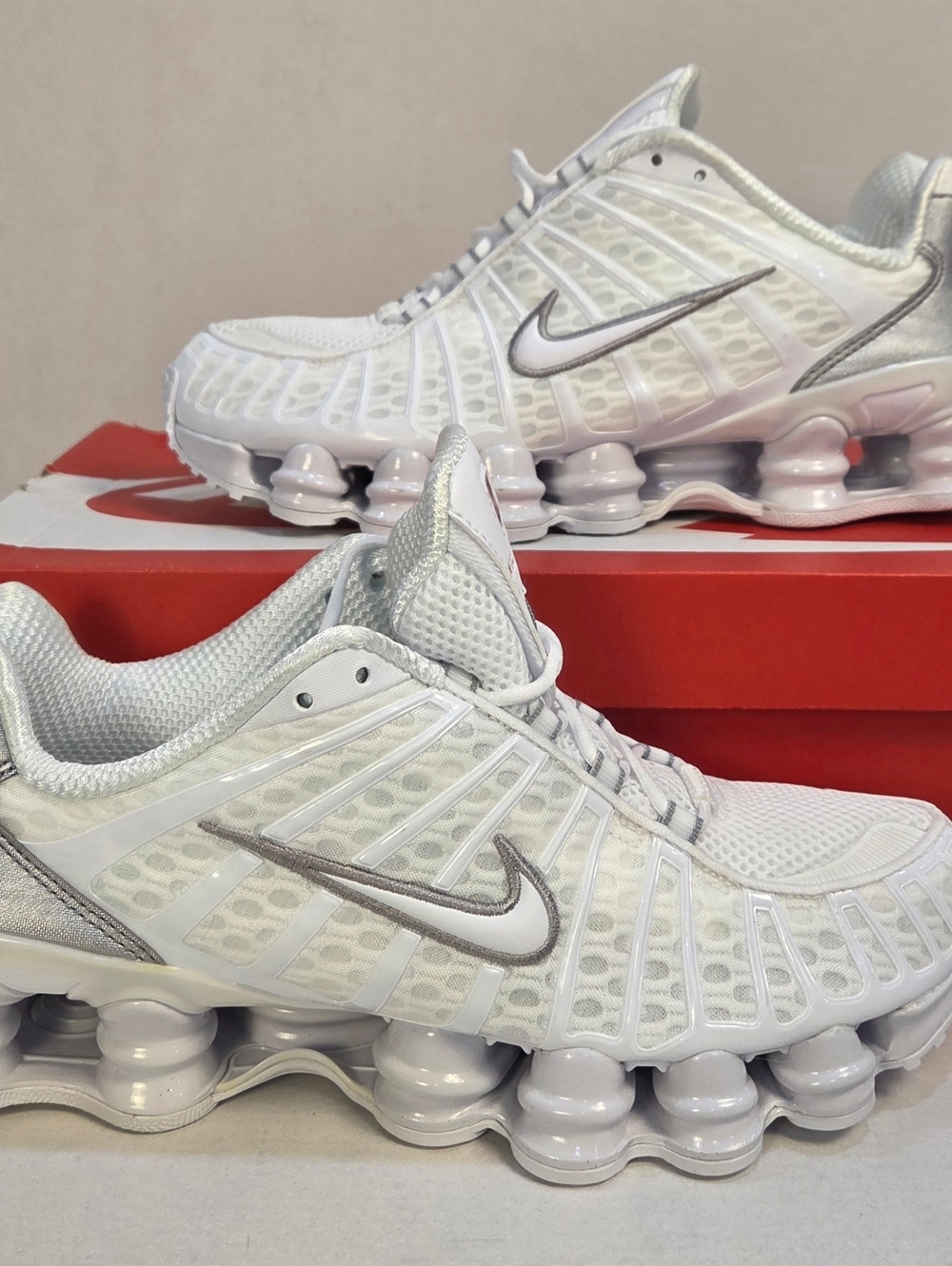 Nike Shox TL White Silver Running Shoes